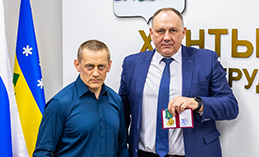 Максим Ряшин получил медаль «За помощь в СВО» от батальона «Югра»