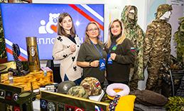 Приблизить Победу. Югорчане объединились в поддержку Отечества