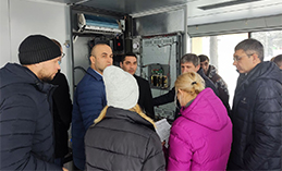 Депутаты приняли участие в общественной приёмке «умных» остановок 