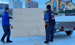 Партийцы помогли семье, пострадавшей от пожара
