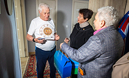 Почётного жителя Ханты-Мансийска Виктора Черина поздравили с 94-летием