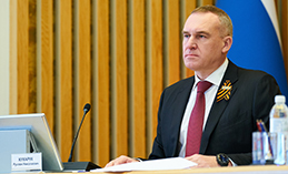 Губернатор Югры представил отчёт об итогах работы правительства ХМАО