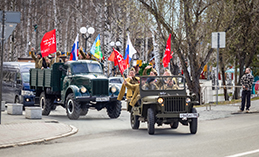 «Фронтовые бригады» поздравили ветеранов Ханты-Мансийска
