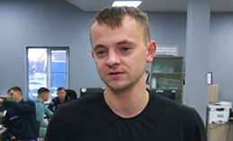 Житель Чебаркуля подписал воинский контракт в Югре