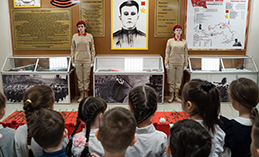 Юным хантымансийцам напомнили о важности сохранения исторической памяти