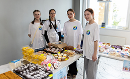 «Мирная весна». Школьники помогают бойцам СВО