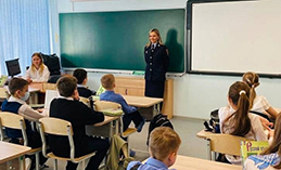 Юным хантымансийцам напомнили о безопасности при езде на велосипеде