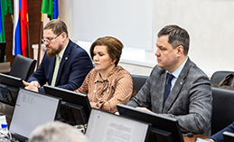 Свыше половины месячной нормы осадков выпало в окружной столице