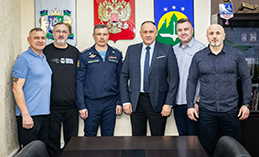 Максим Ряшин встретился с представителем РВВДКУ