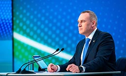 Власти Югры вводят новые ограничения для работы мигрантов 