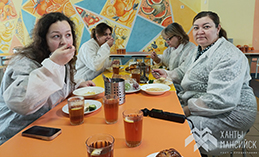 В Центре образования №7 проверили качество питания