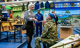 Участник СВО сделал предложение руки и сердца в музее Ханты-Мансийска