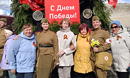 Хантымансийцы посетили передвижной выставочный комплекс «Эшелон Победы» 