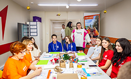 В Ханты-Мансийске проходит юбилейная «Зимняя неделя добра в Югре»