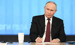 Владимир Путин ответил на вопрос многодетной мамы из Сургута