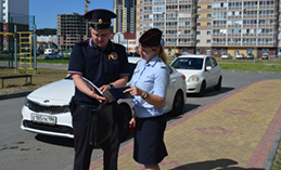 Полицейские Ханты-Мансийска провели рейд по многоэтажкам города