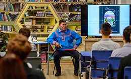«Историю должны передавать мы». Презентация поэтического сборника