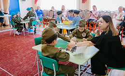 Городской конкурс-выставка по легоконструированию проходит в столице Югры