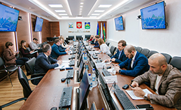 В Ханты-Мансийске обсудили подготовку к пожароопасному сезону