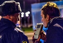 На жительницу окружной столицы заведено уголовное дело за нетрезвую езду